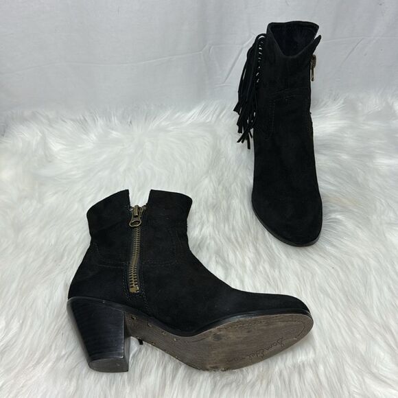 Sam Edelman Louie Black Suede Heeled Fringe Booties Sz 8 - Picture 2 of 8